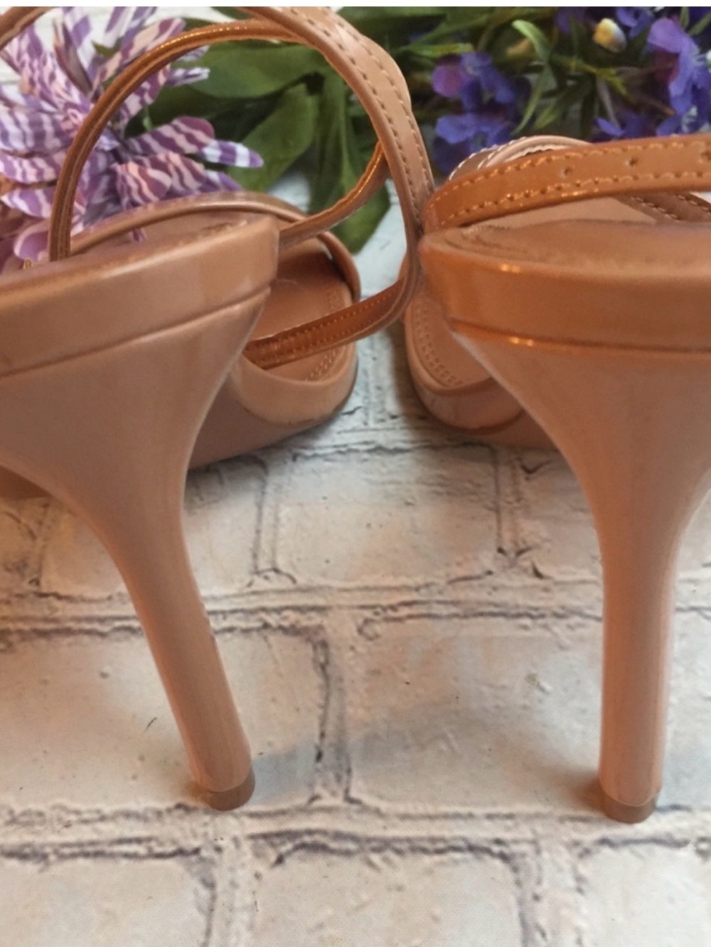 ASOS NALA BARELY THERE patent leather strap heeled sandals
HEELED SANDALS - Picture 4 of 6
